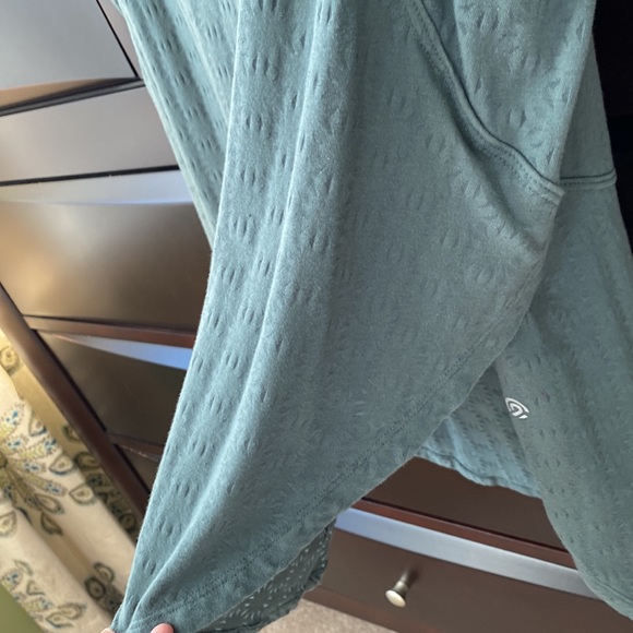 Champion Green Workout Tee - Picture 3 of 6